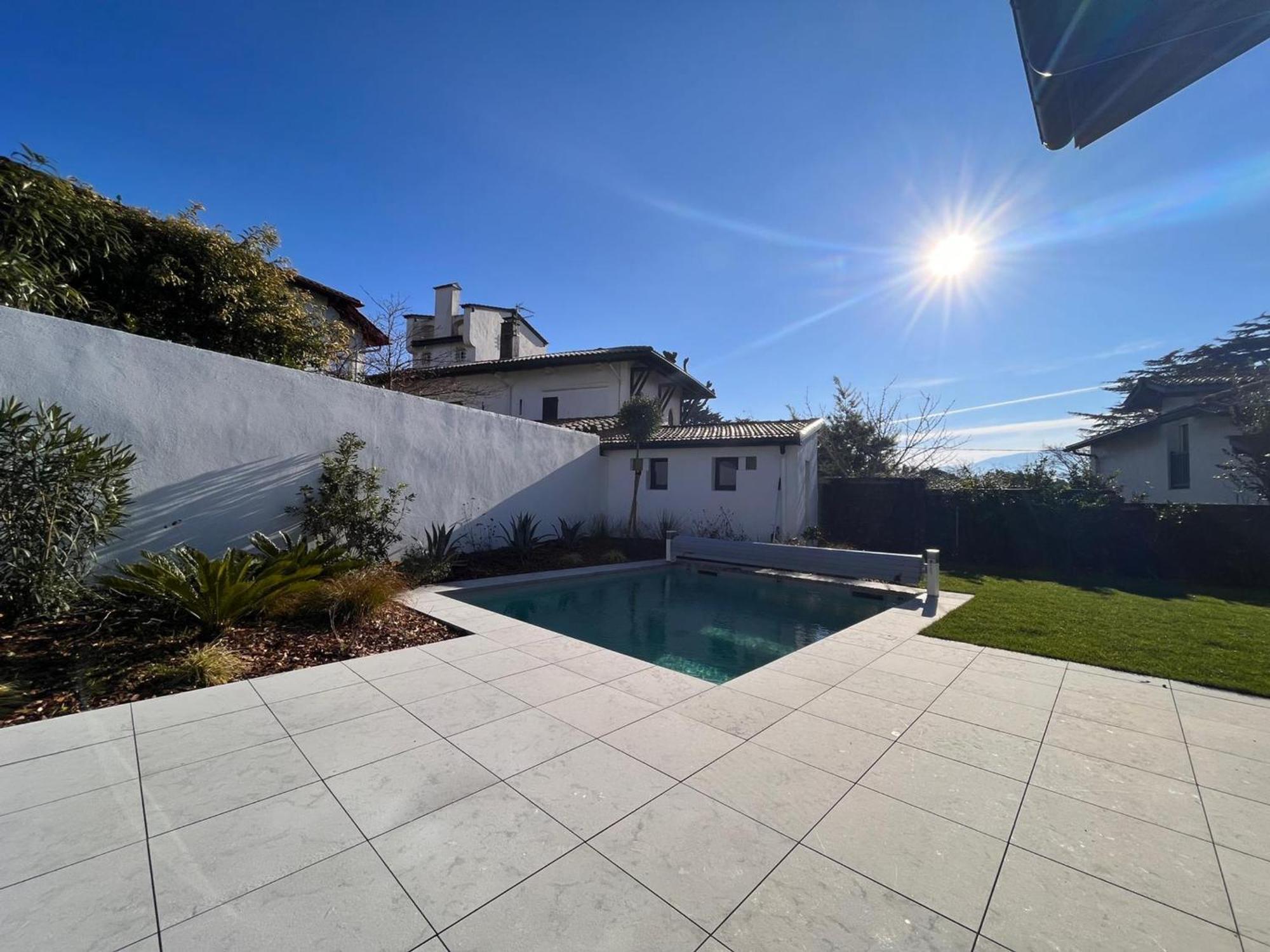 Villa Contemporaine, Piscine Chauffee, Proche Ocean A Saint-Jean-De-Luz - Fr-1-239-682 Exterior foto